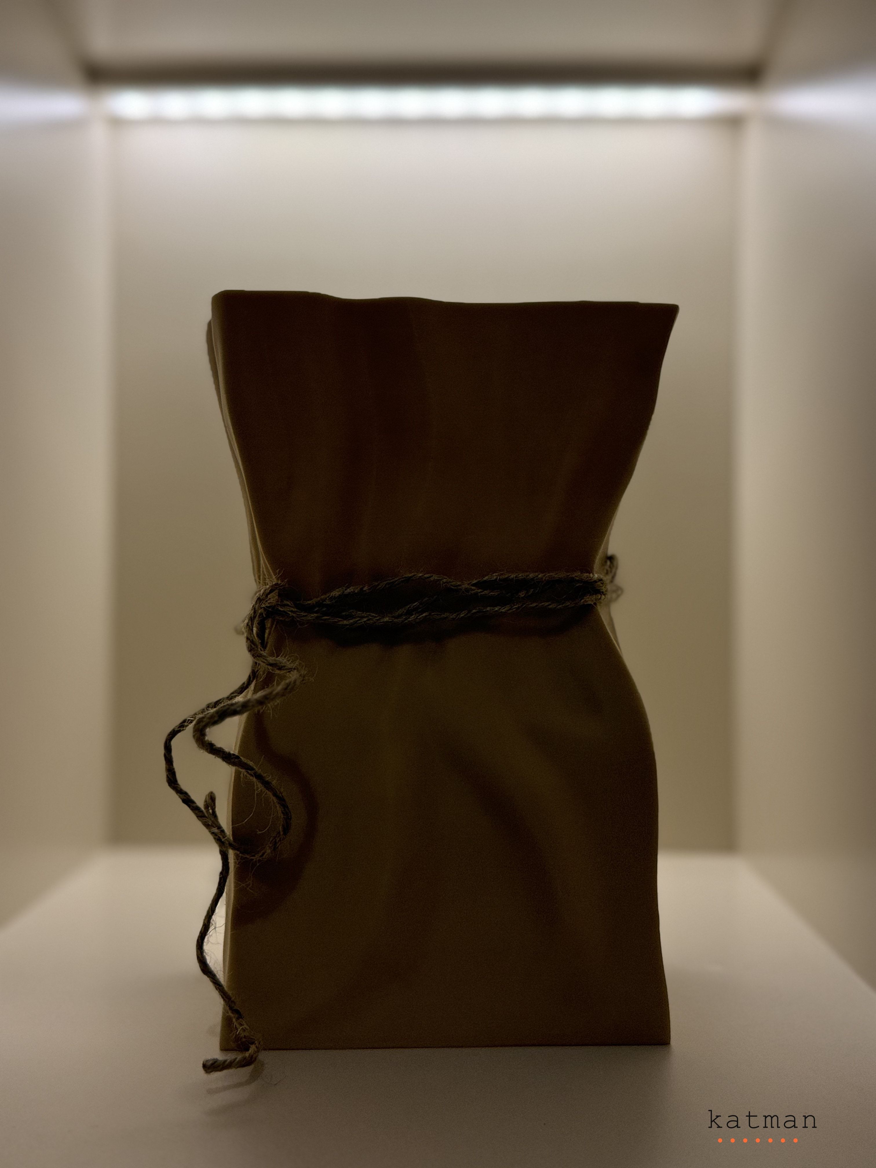 A4 Saksı Krem - Detay Görünüm 2